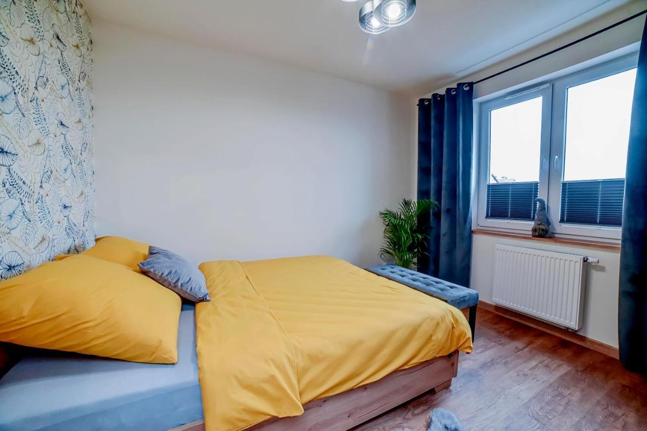 Apartamento Apartament Na Zlotej Podkowie Głogów Exterior foto